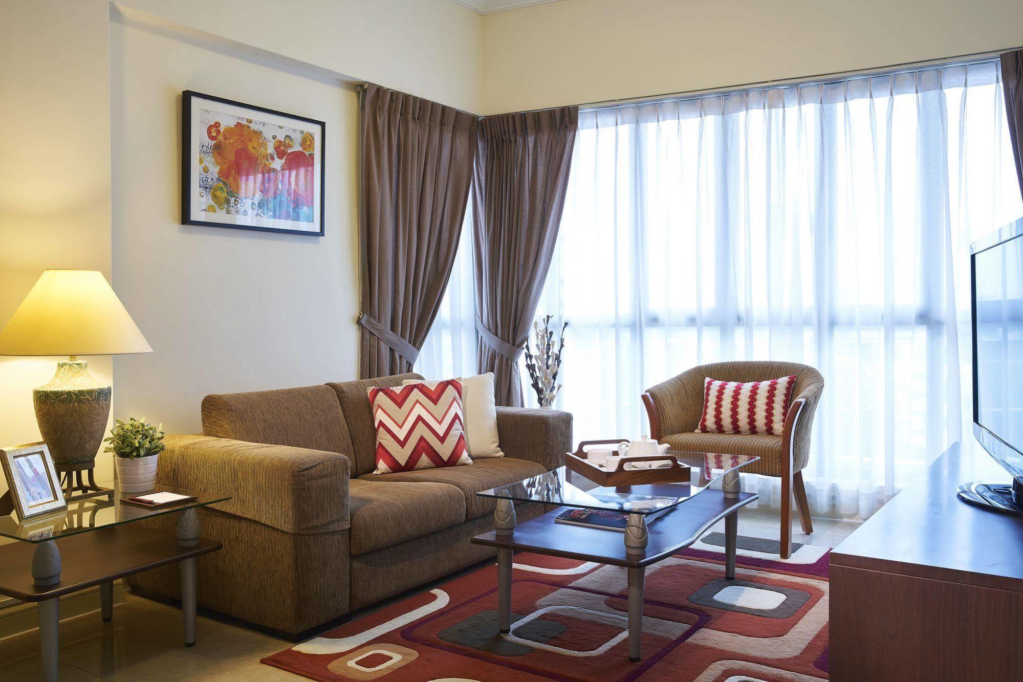 Village Residence Hougang By Far East Hospitality Сингапур Экстерьер фото